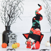 Load image into Gallery viewer, Trick or Treat Vampire Gnome