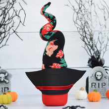 Load image into Gallery viewer, Trick or Treat Vampire Gnome
