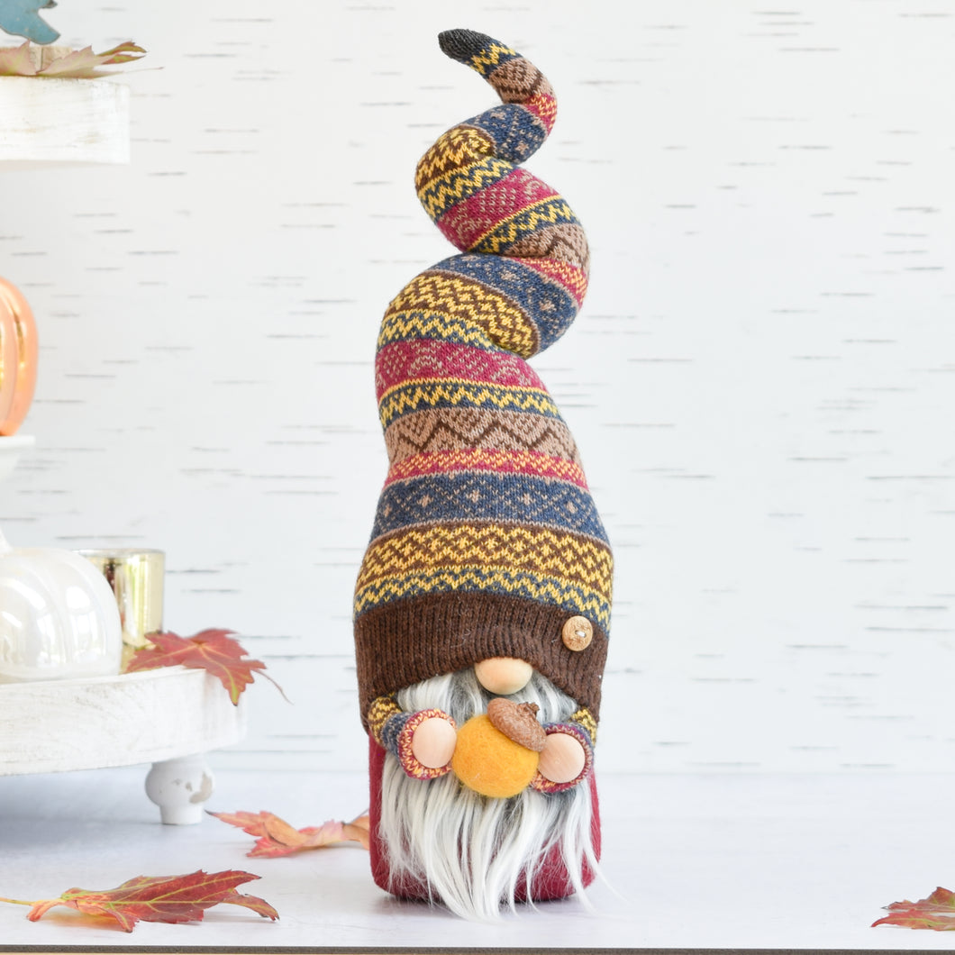 Harvest Acorn Gnome